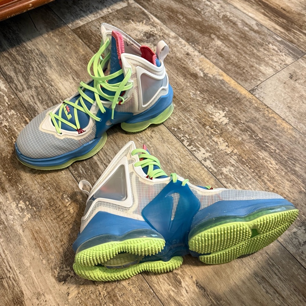 Men’s Nike LeBron 19 Dutch Blue Pomegranate Lime Sneakers